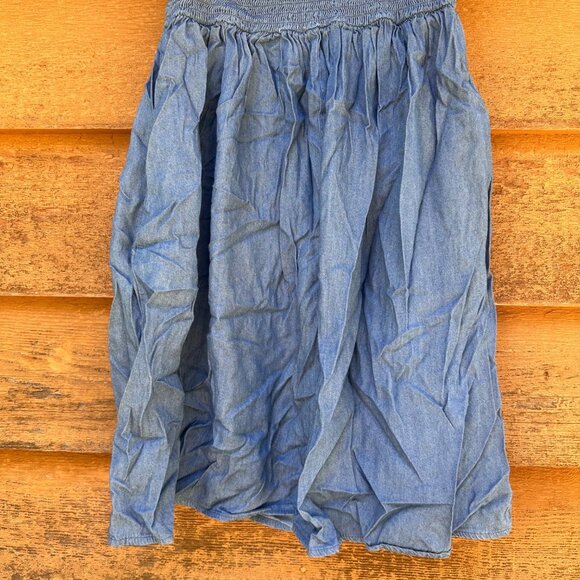 Off-The-Shoulder Chambray Dress With Floral Embroidery & Smocked Bodice Size S X - Picture 7 of 10